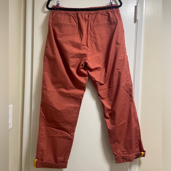 Pact Twill Elastic Waist Cropped Pants - L - Picture 2 of 6